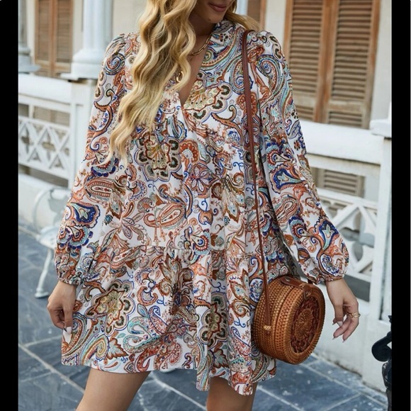 Boho Floral Paisley Print Long Sleeve Dress - Picture 3 of 5